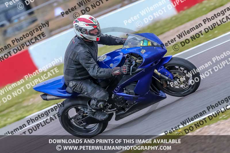 PJ Motorsport Photography;donington no limits trackday;donington park photographs;donington trackday photographs;no limits trackdays;peter wileman photography;trackday digital images;trackday photos